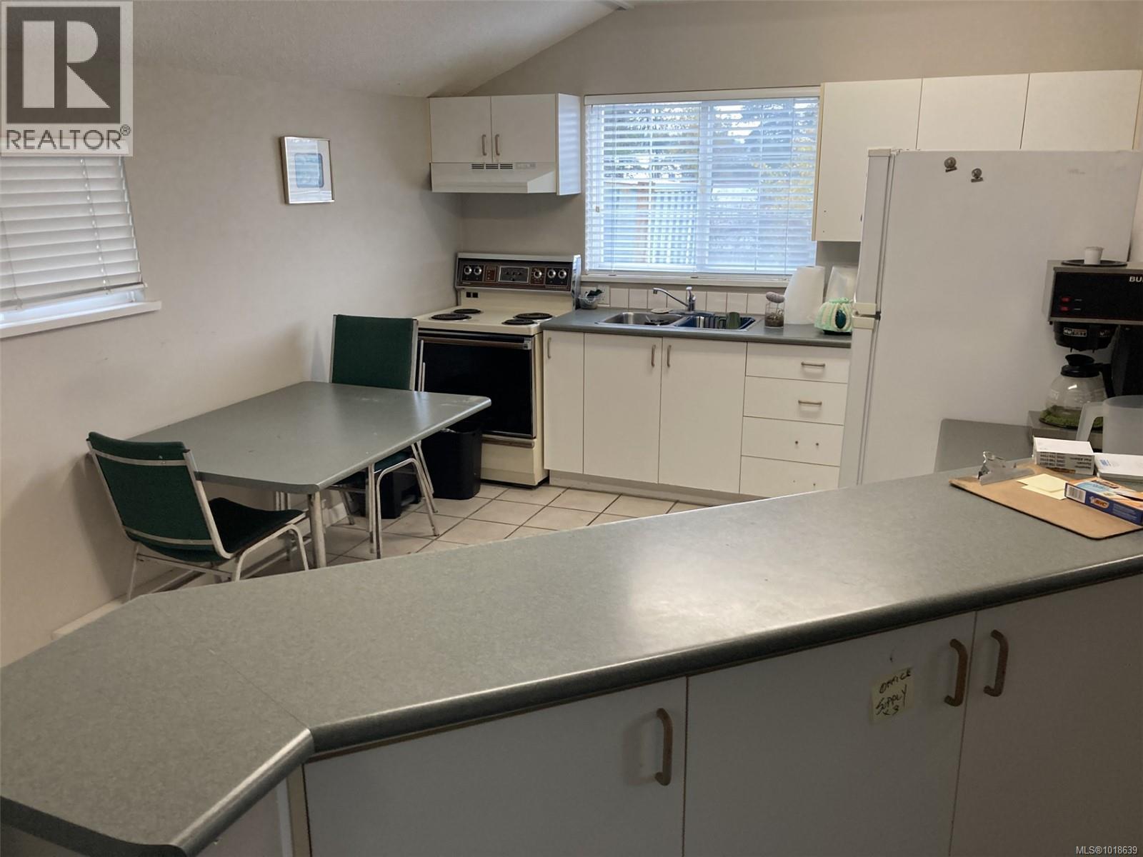 979 Shearme Rd, Coombs, British Columbia  V0R 1M0 - Photo 6 - 1018639