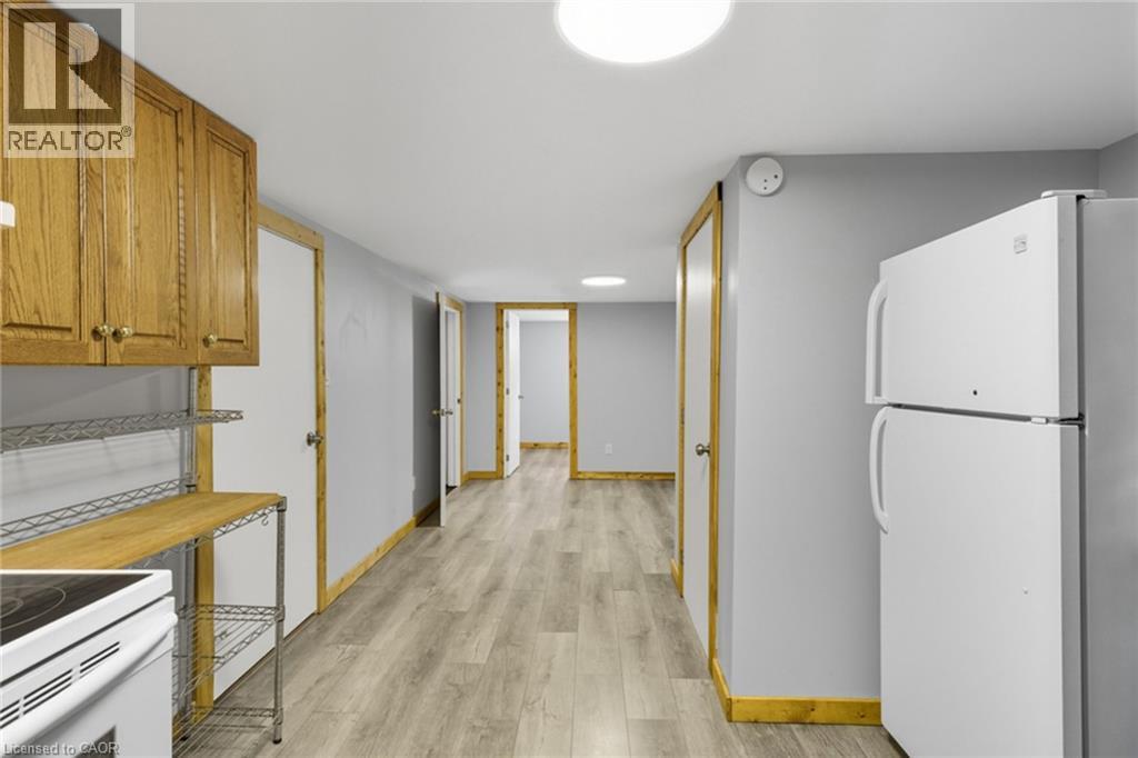 27 Broadmoor Avenue, Kitchener, Ontario  N2C 1Y6 - Photo 18 - 40780535