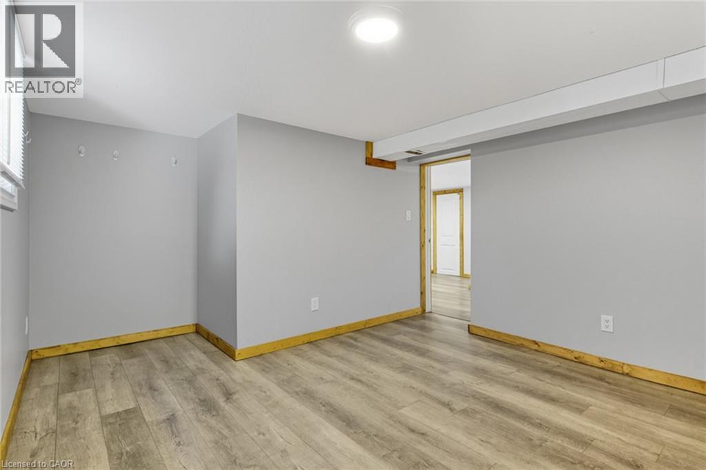 27 Broadmoor Avenue, Kitchener, Ontario  N2C 1Y6 - Photo 22 - 40780535