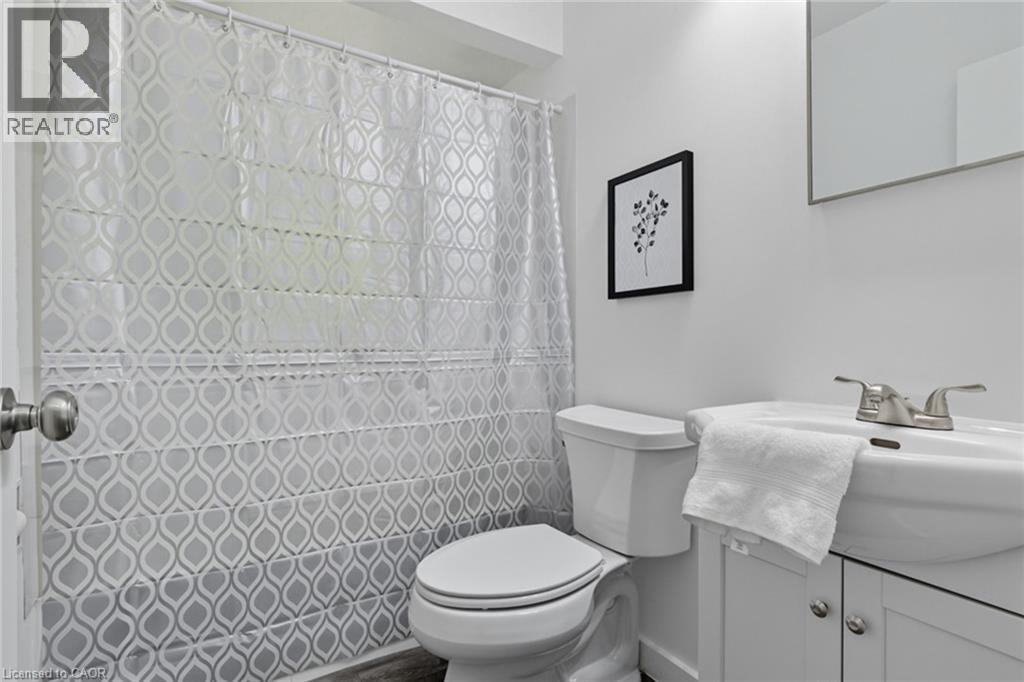 27 Broadmoor Avenue, Kitchener, Ontario  N2C 1Y6 - Photo 15 - 40780535