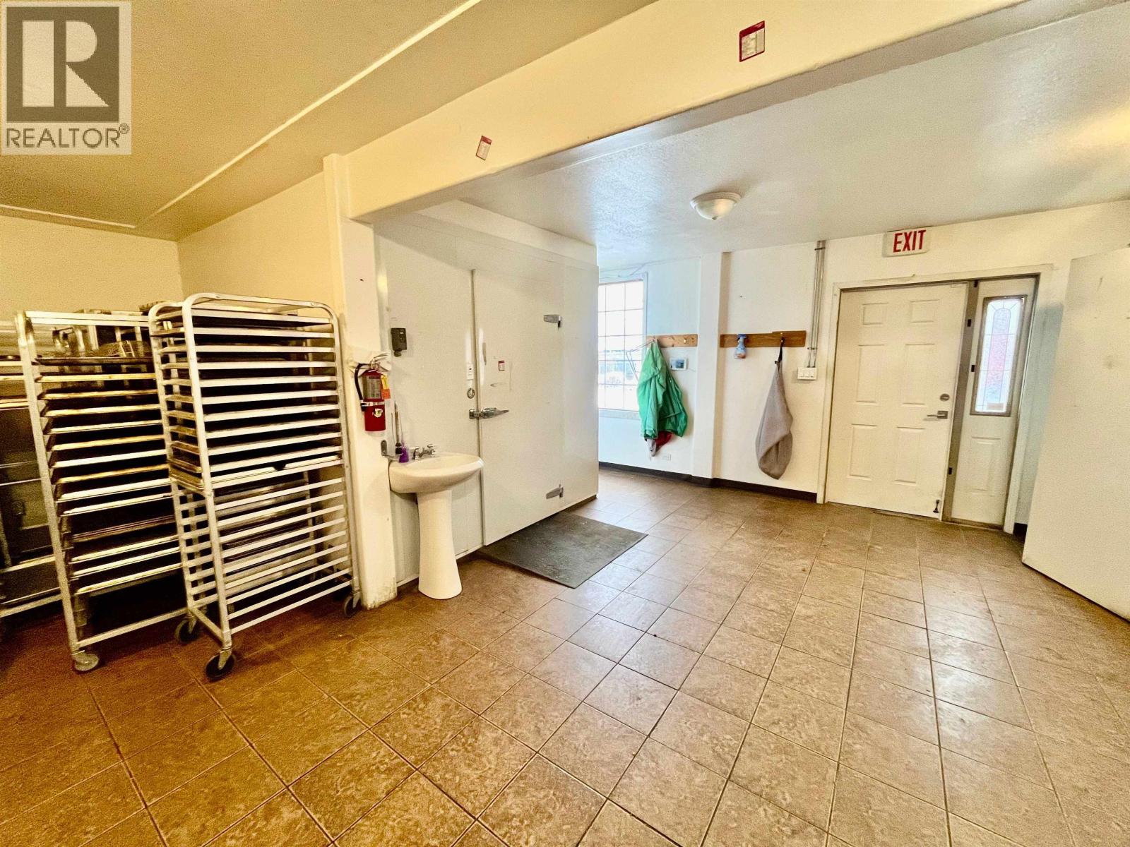 10419 100 Avenue, Fort St. John, British Columbia  V1J 1Z1 - Photo 22 - C8066746