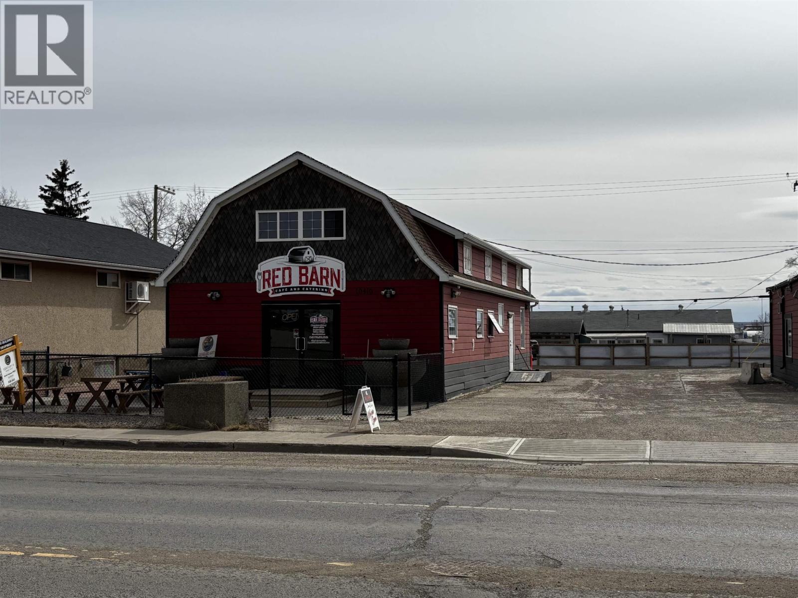 10419 100 Avenue, Fort St. John, British Columbia  V1J 1Z1 - Photo 2 - C8066746