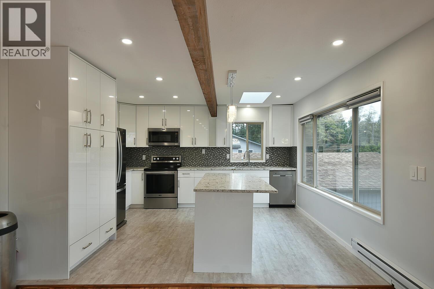 4362 Marble Road, Sechelt, British Columbia V7Z 0B1 - Photo 4 - R3057595