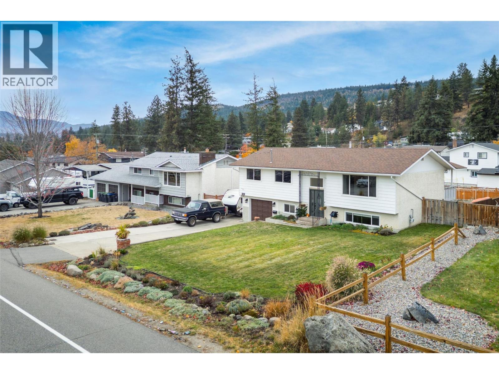 3278 Webber Road, West Kelowna, British Columbia  V4T 1G3 - Photo 2 - 10367324