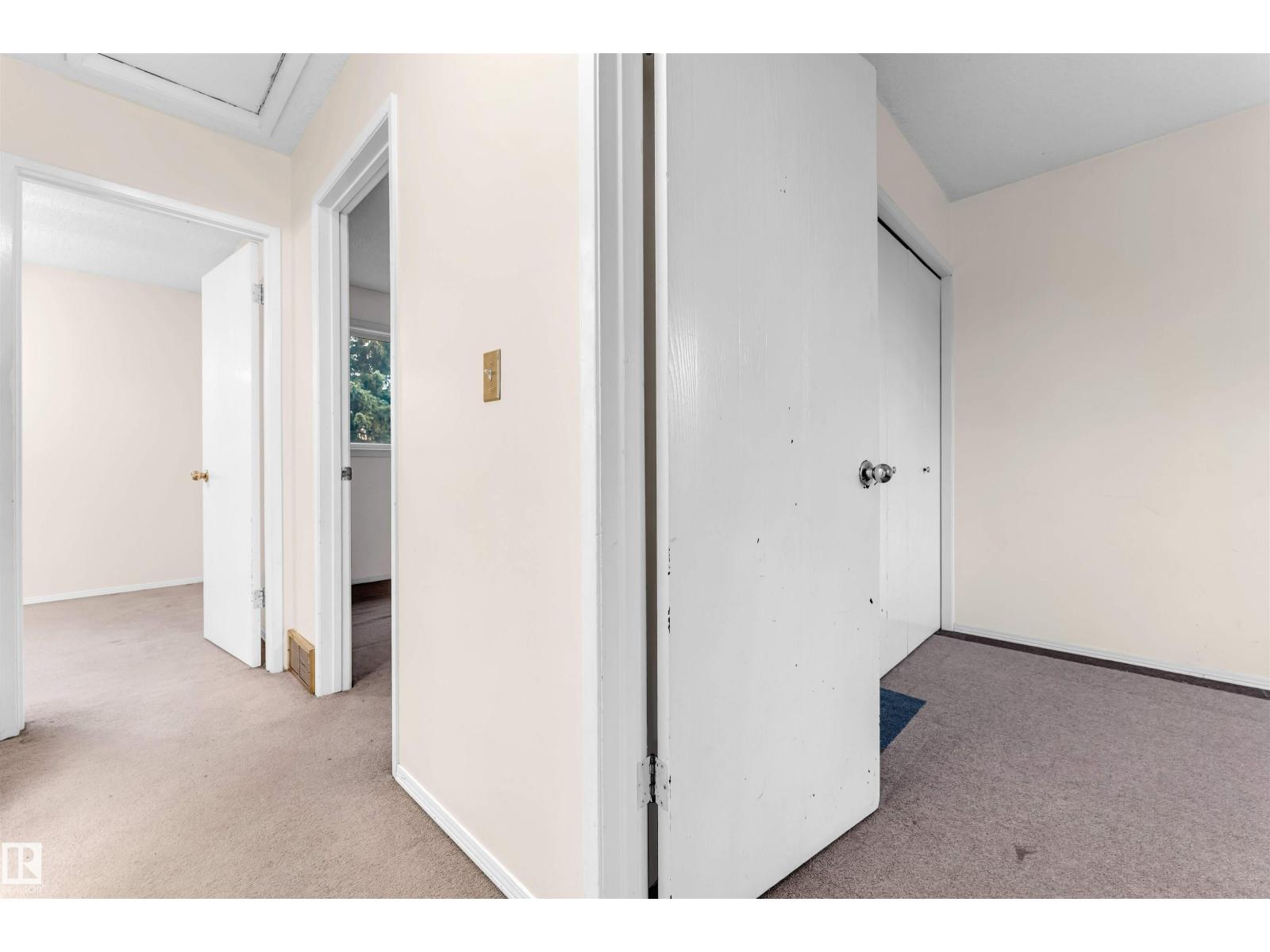 2363 85 St Nw, Edmonton, Alberta  T6K 3H1 - Photo 14 - E4464991