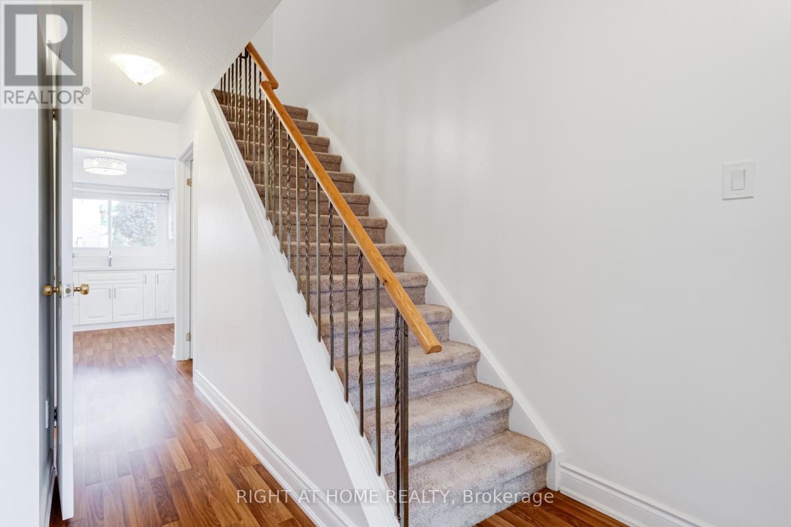 108 Rotherglen Road N, Ajax, Ontario  L1T 1T3 - Photo 12 - E12519268