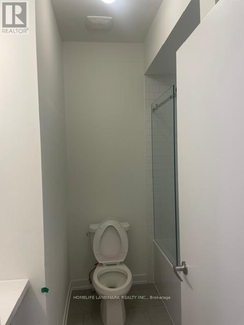 49 Peace Lane, Richmond Hill, Ontario L4B 0J4 - Photo 5 - N12505610