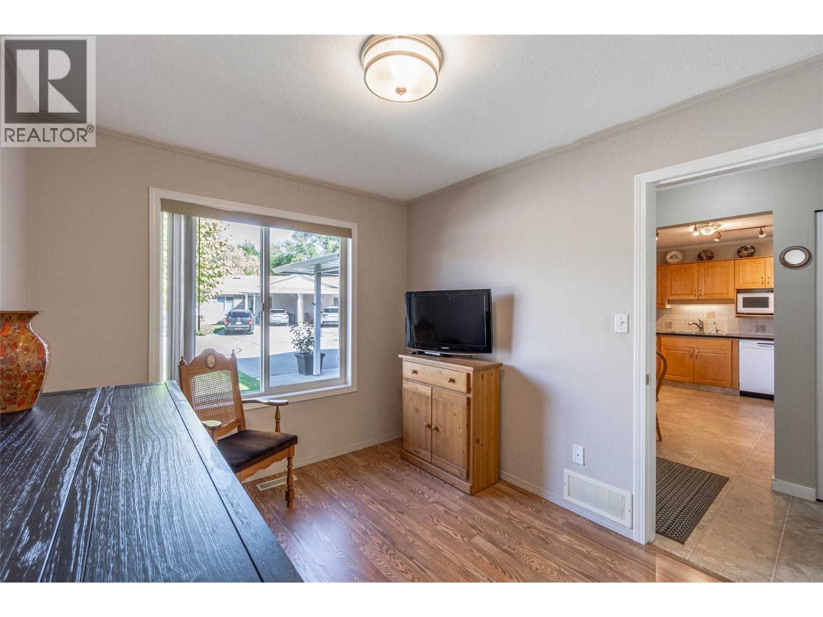 115 Redwing Place Unit# 8, Oliver, British Columbia  V0H 1T4 - Photo 10 - 10365057