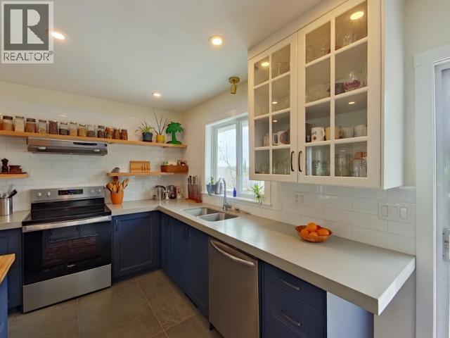 6885 Lesley Cres, Powell River, British Columbia - Photo 13 - 19394