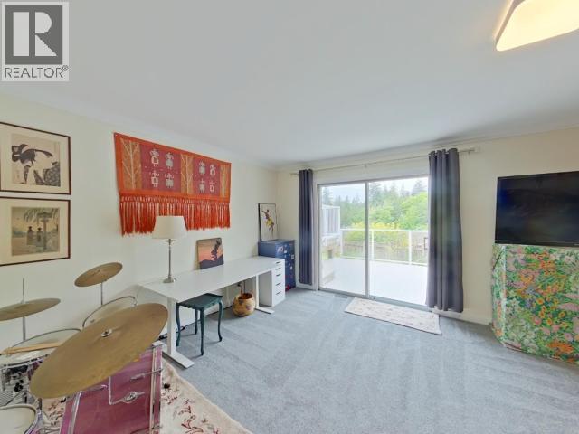 6885 Lesley Cres, Powell River, British Columbia - Photo 19 - 19394