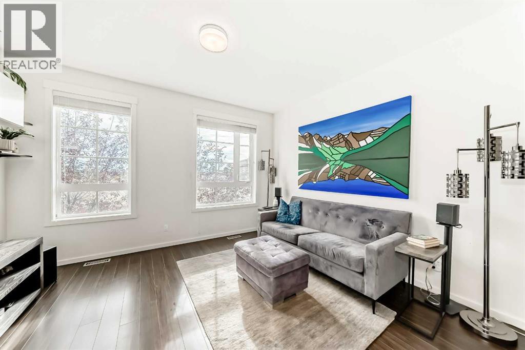 227 Copperpond Common Se, Calgary, Alberta  T2Z 1G5 - Photo 16 - A2266462