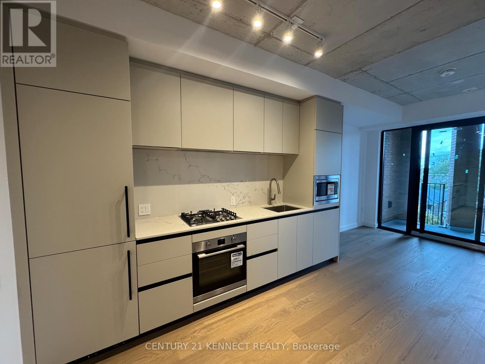 328 - 1720 Bayview Avenue, Toronto, Ontario M4G 3C4 - Photo 5 - C12507024