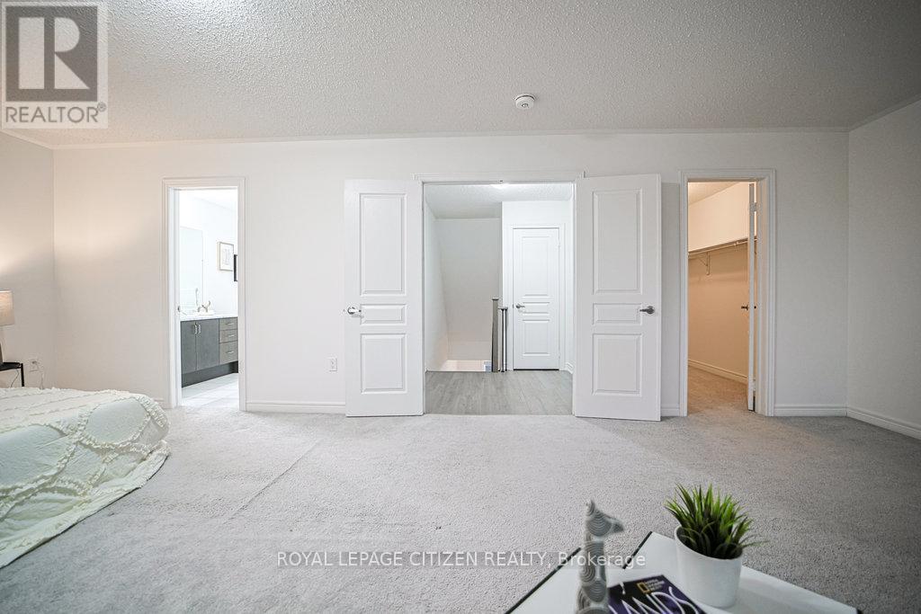 3059 Postridge Drive, Oakville, Ontario  L6H 0S1 - Photo 37 - W12516534