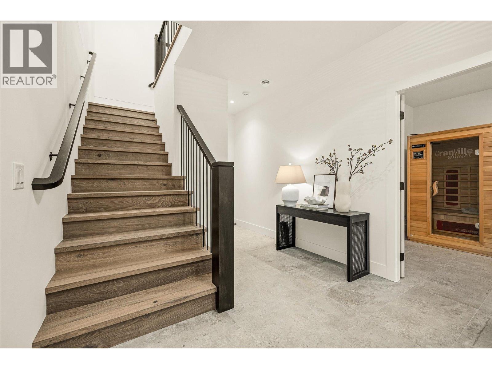 1437 April Springs Court, Kelowna, British Columbia  V1V 2C6 - Photo 33 - 10366778