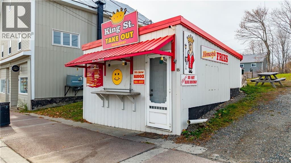 30 King Street, St. Stephen, New Brunswick  E3L 2C2 - Photo 1 - NB129802