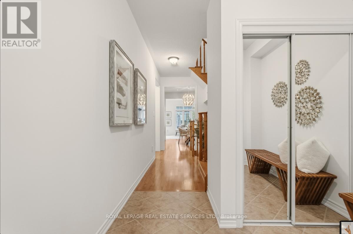 23 Sedgewick Place, Vaughan, Ontario  L4H 3J5 - Photo 7 - N12519496