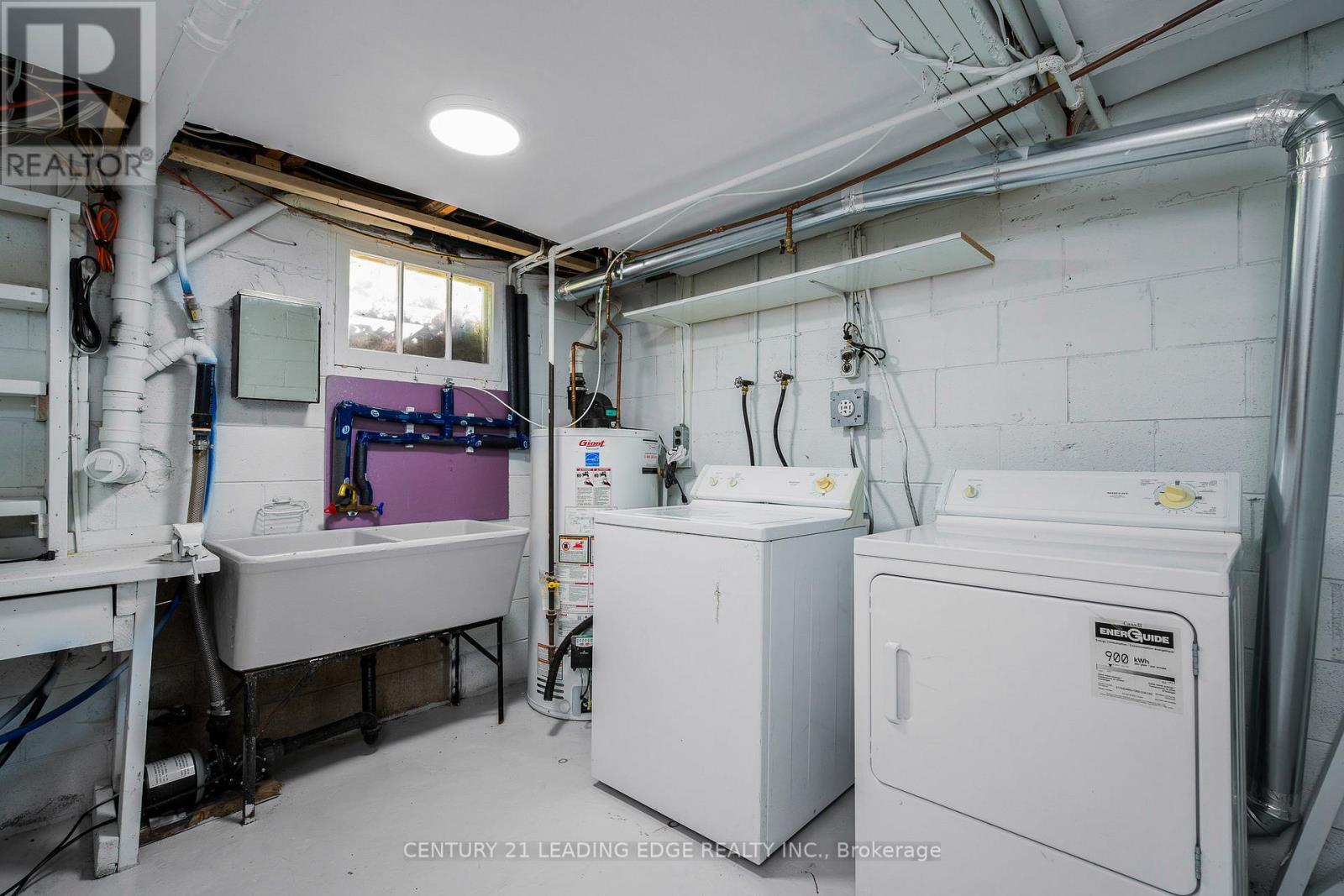 1988 River Road W, Wasaga Beach, Ontario  L9Z 2W1 - Photo 20 - S12519480