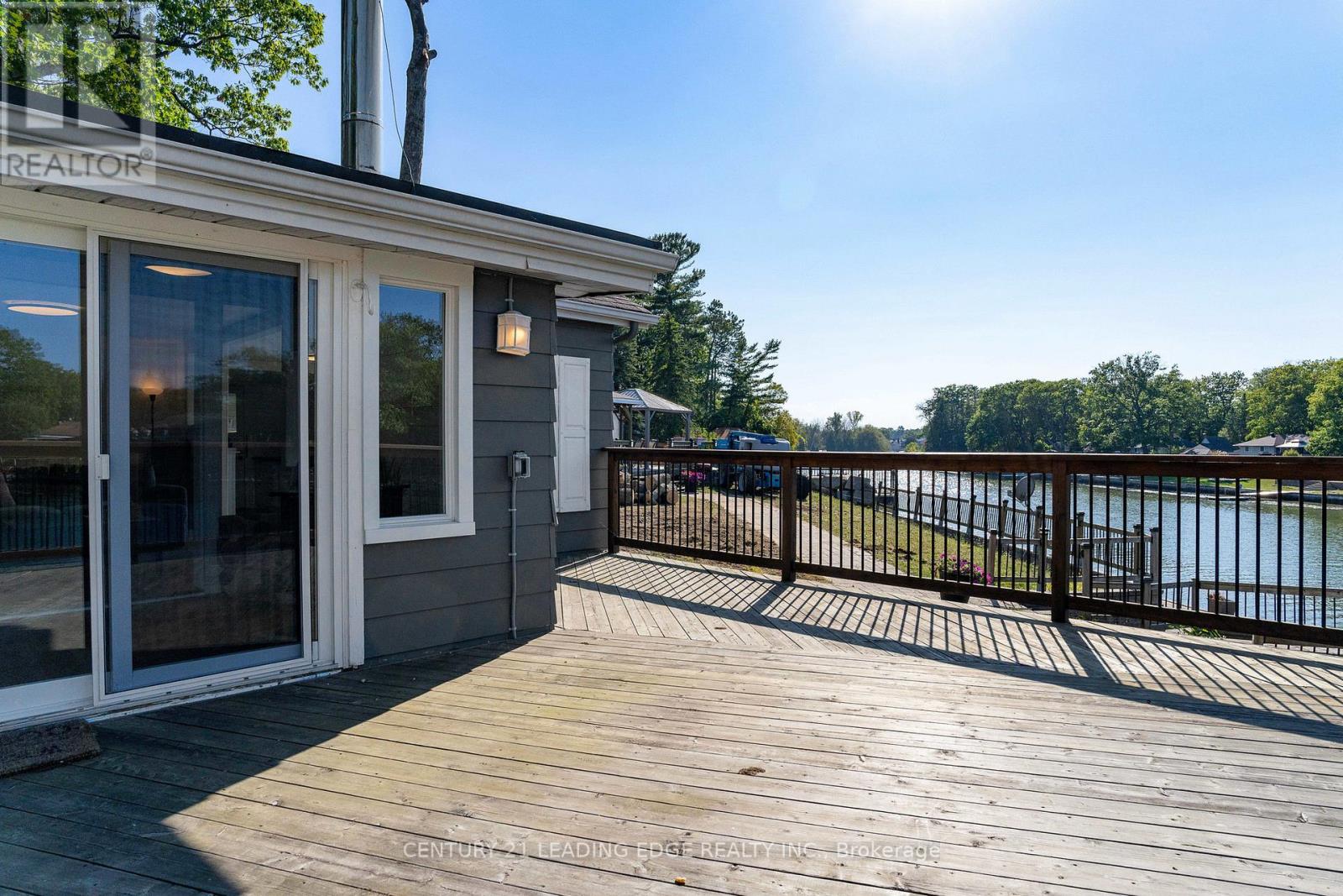 1988 River Road W, Wasaga Beach, Ontario  L9Z 2W1 - Photo 21 - S12519480