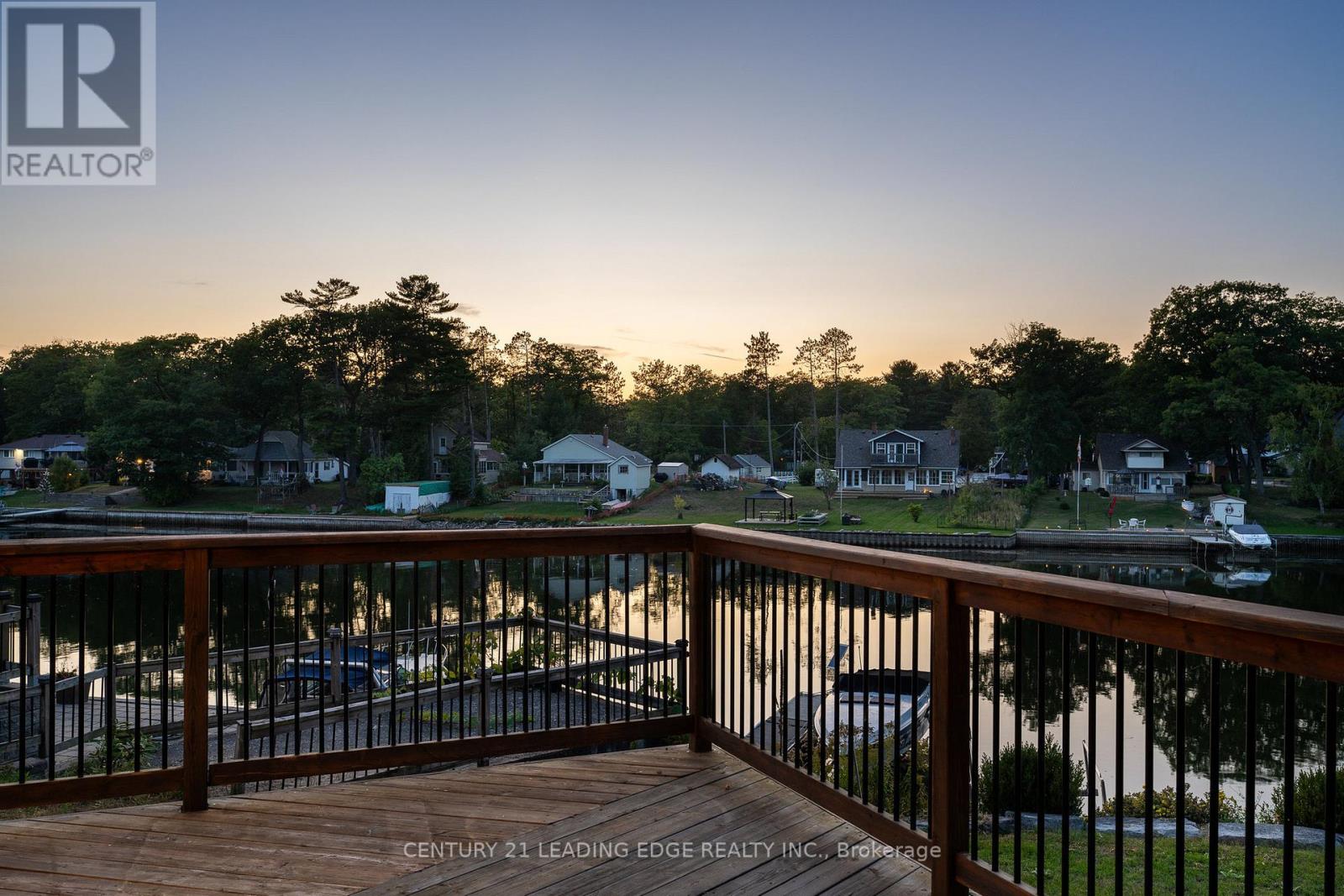 1988 River Road W, Wasaga Beach, Ontario  L9Z 2W1 - Photo 33 - S12519480