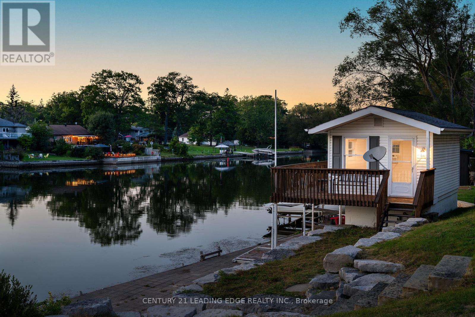 1988 River Road W, Wasaga Beach, Ontario  L9Z 2W1 - Photo 35 - S12519480