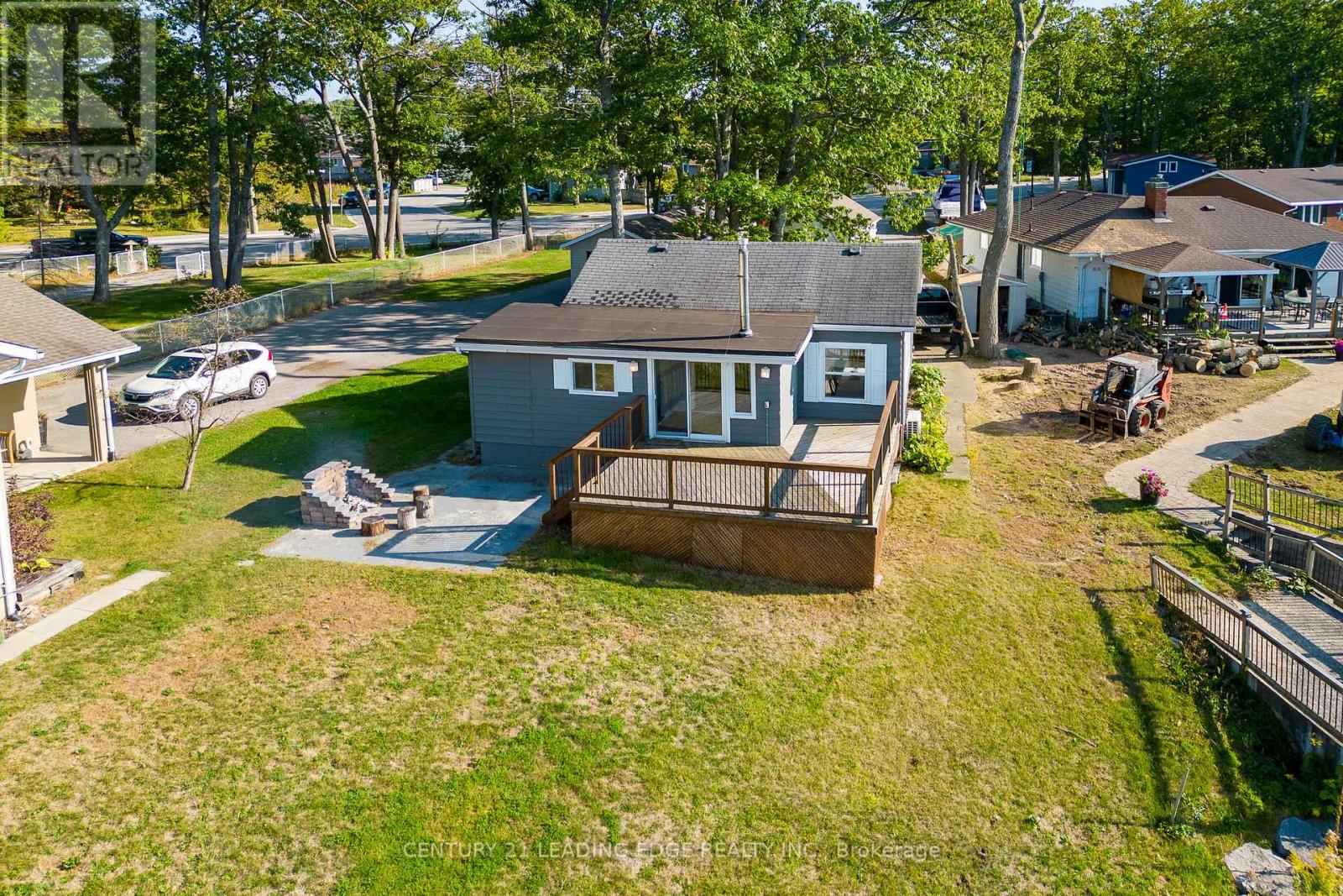 1988 River Road W, Wasaga Beach, Ontario  L9Z 2W1 - Photo 4 - S12519480