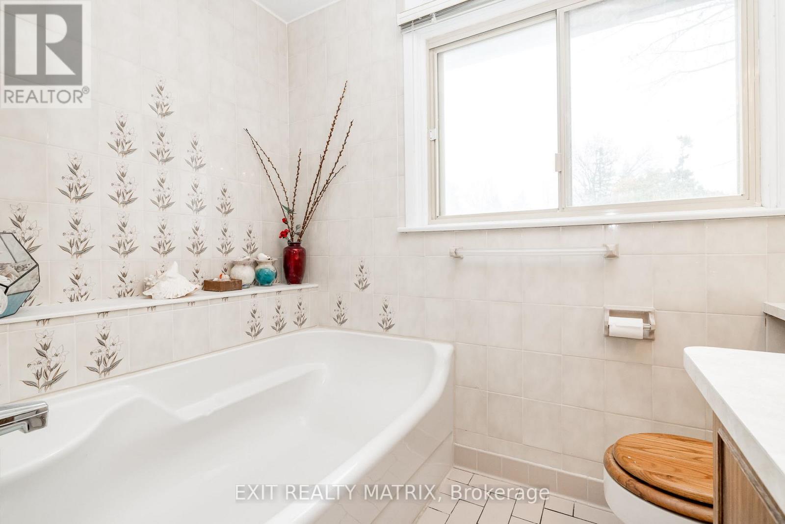 426 Apple Tree Lane, Ottawa, Ontario  K1K 2R6 - Photo 26 - X12519640