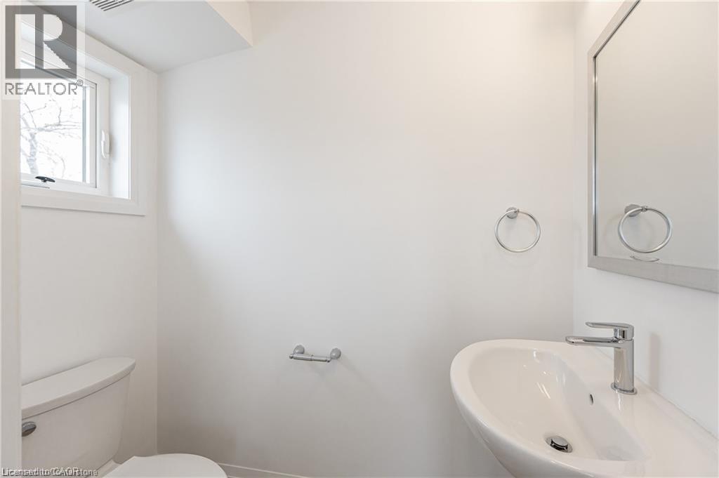 777 Beach Boulevard, Hamilton, Ontario L8H 6Y5 - Photo 14 - 40786436