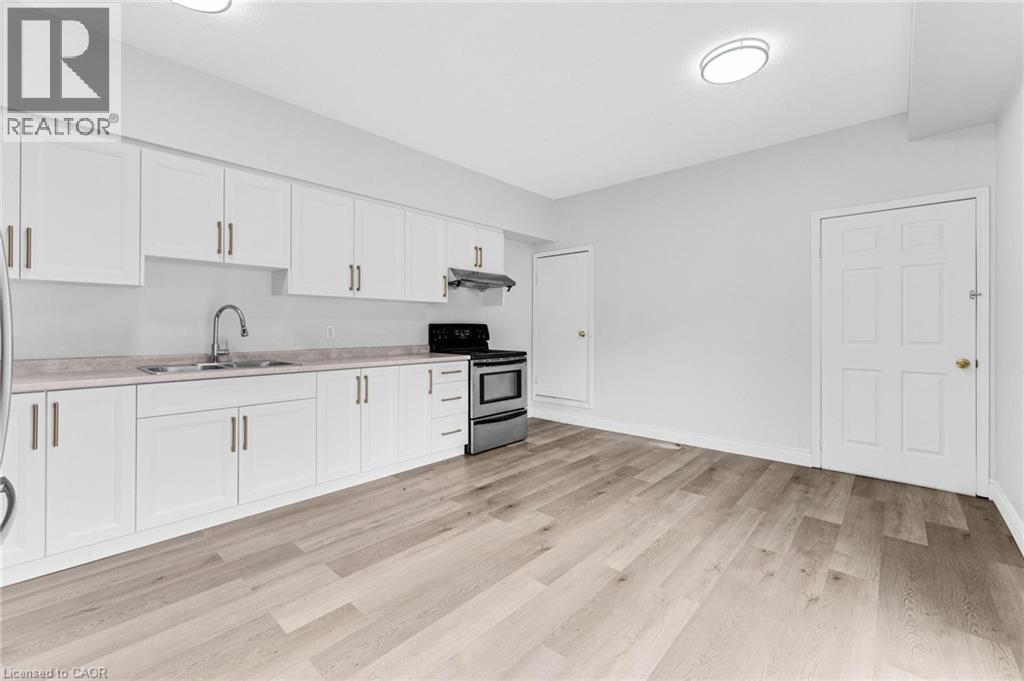 120 Jansen Avenue, Kitchener, Ontario  N2A 2L7 - Photo 11 - 40786231