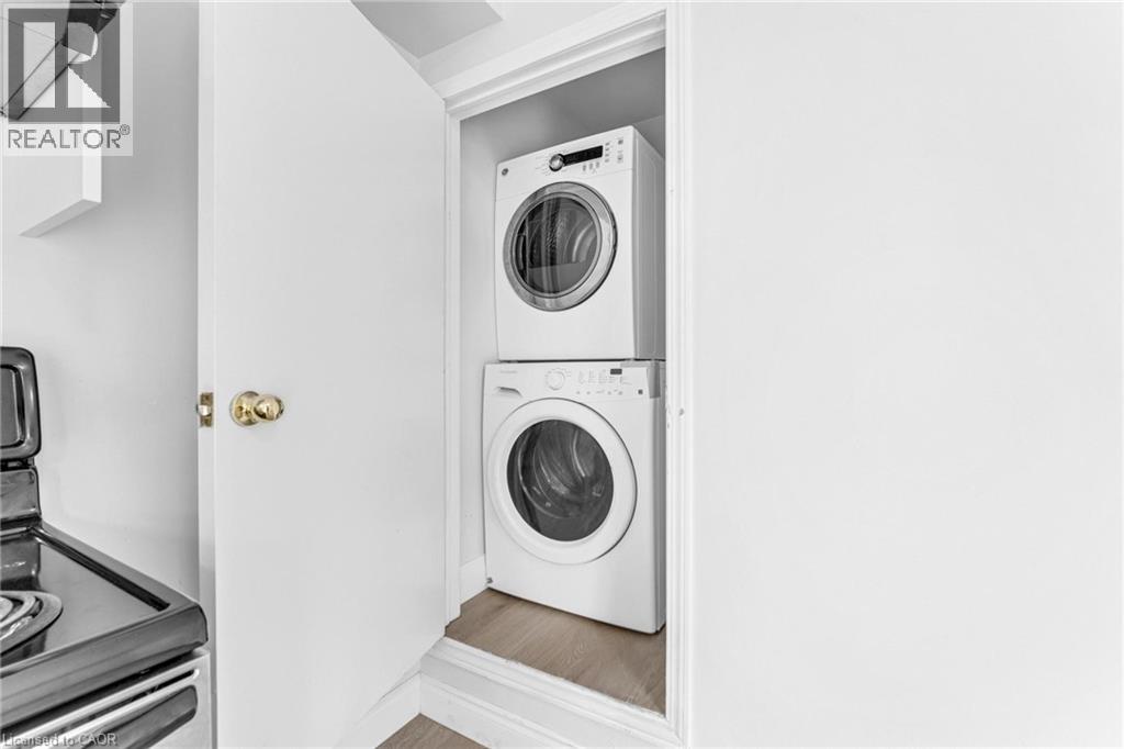 120 Jansen Avenue, Kitchener, Ontario  N2A 2L7 - Photo 16 - 40786231