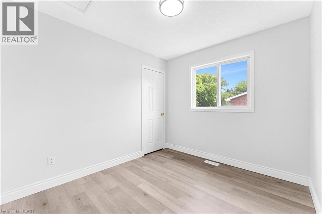 120 Jansen Avenue, Kitchener, Ontario  N2A 2L7 - Photo 17 - 40786231