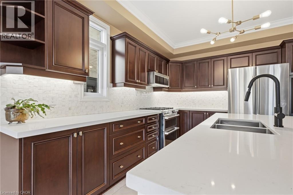 2594 Armour Crescent, Burlington, Ontario  L7M 4T3 - Photo 11 - 40786187