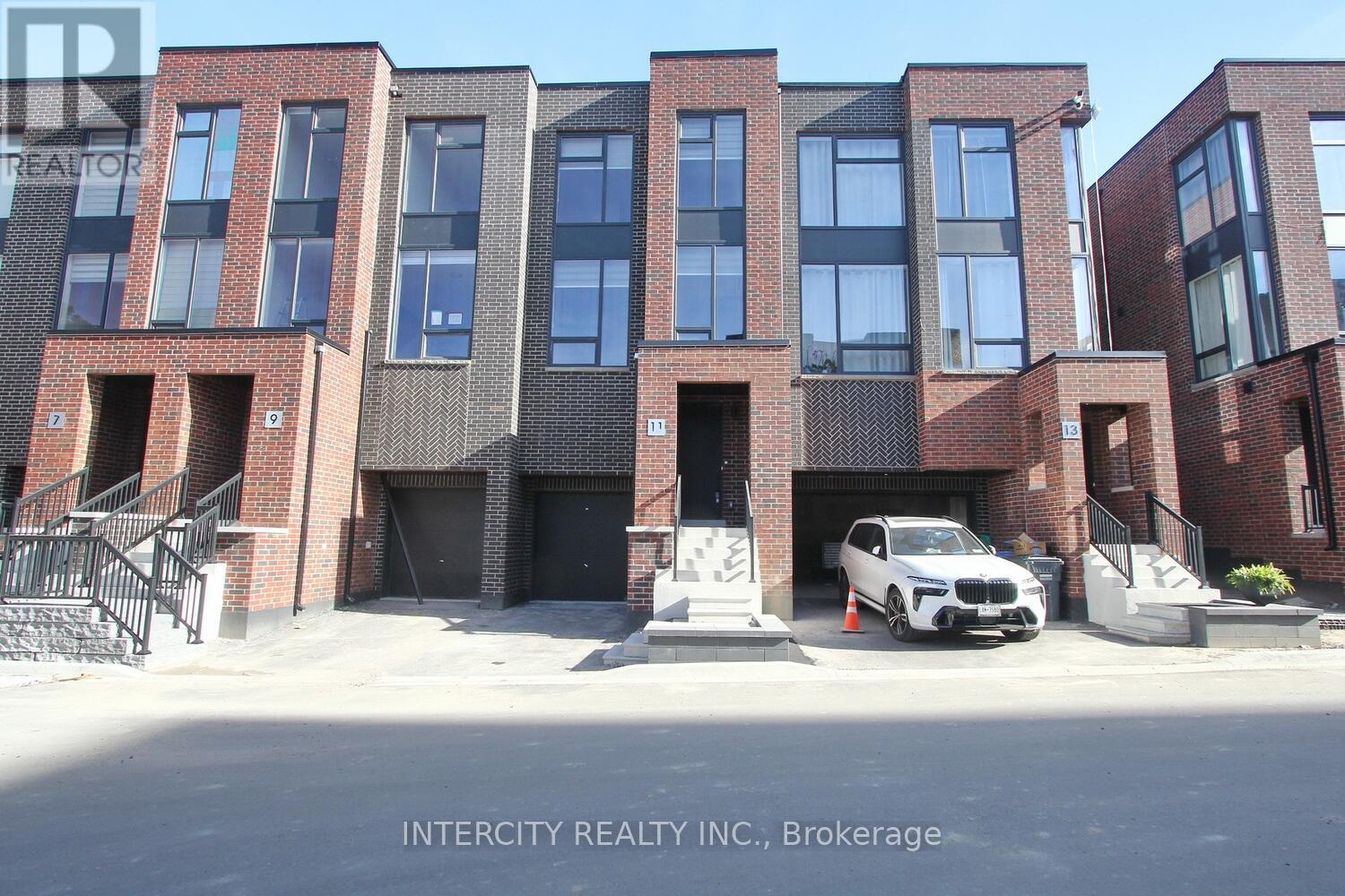 9 DESIREE PLACE, Caledon, Ontario