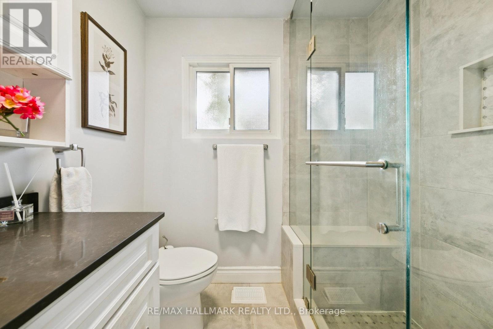 2251 Carol Road, Oakville, Ontario L6J 5K9 - Photo 32 - W12519514