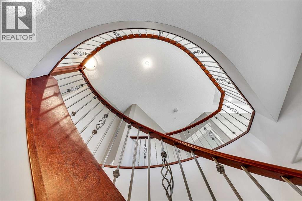 226 Royal Birch View Nw, Calgary, Alberta  T3G 5J8 - Photo 40 - A2242731