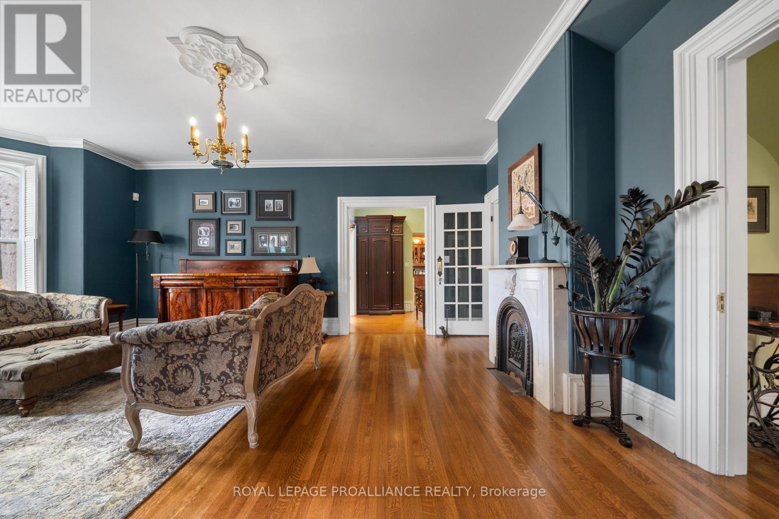 79 West Mary Street, Prince Edward County, Ontario K0K 2T0 - Photo 11 - X12519578