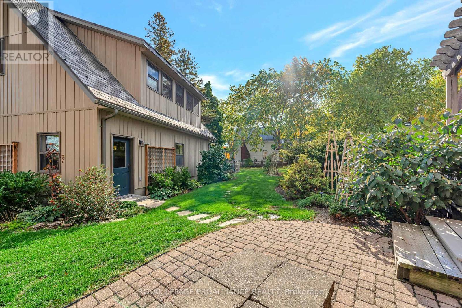 79 West Mary Street, Prince Edward County (Picton Ward), Ontario  K0K 2T0 - Photo 32 - X12519578