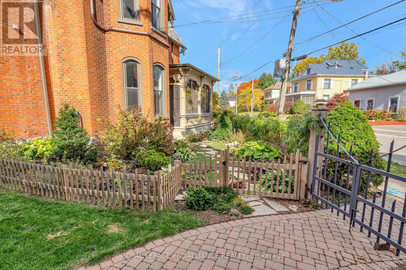 79 West Mary Street, Prince Edward County (Picton Ward), Ontario  K0K 2T0 - Photo 38 - X12519578