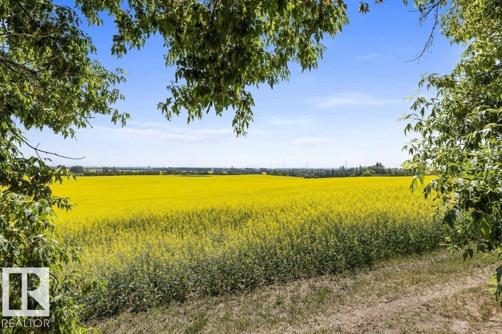 21203 18 ST NW, Edmonton, Alberta