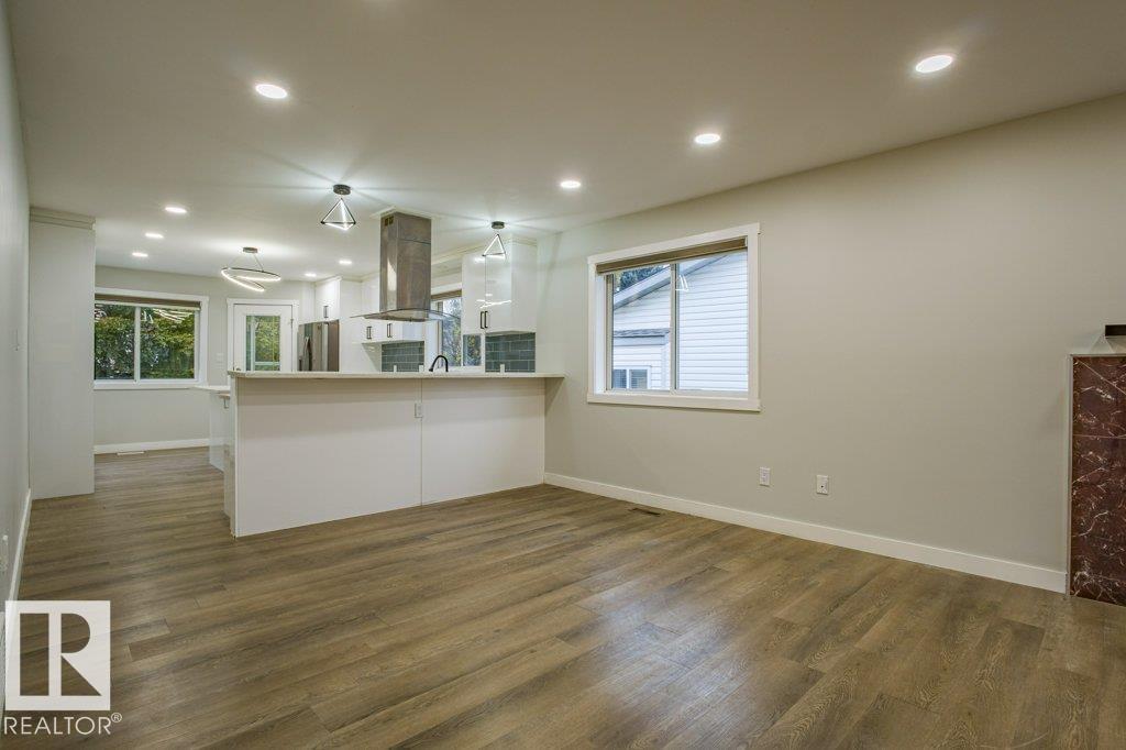 52 Jefferson Rd Nw Nw, Edmonton, Alberta  T6L 6R9 - Photo 4 - E4465001