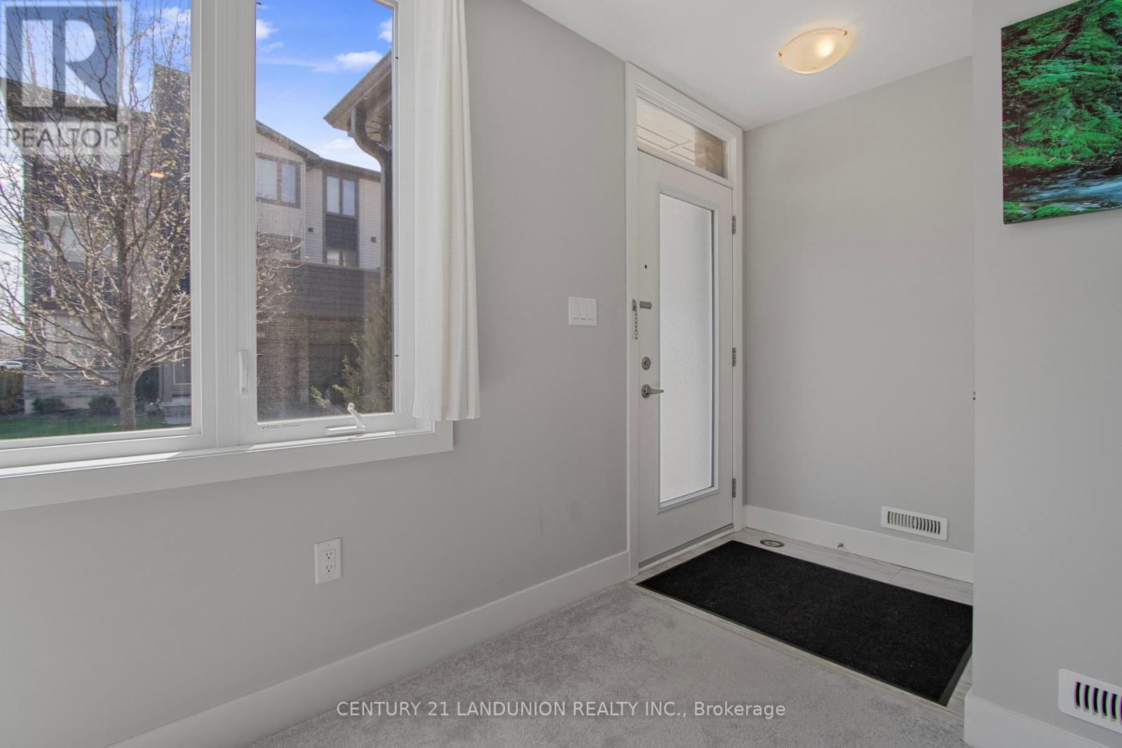 98 - 1960 Dalmagarry Road, London North, Ontario  N6G 0T8 - Photo 10 - X12519502