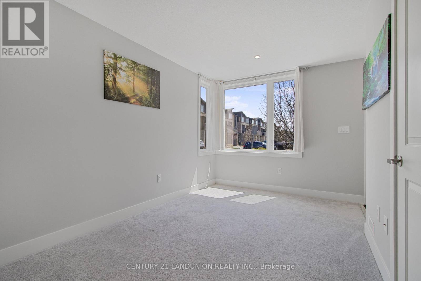 98 - 1960 Dalmagarry Road, London North, Ontario  N6G 0T8 - Photo 12 - X12519502