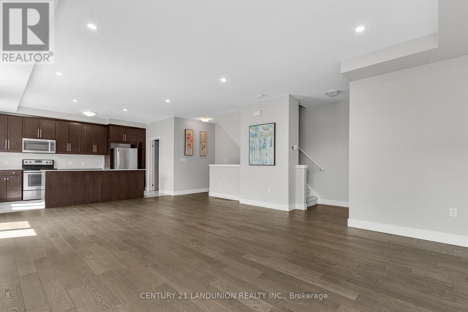 98 - 1960 Dalmagarry Road, London North, Ontario  N6G 0T8 - Photo 18 - X12519502