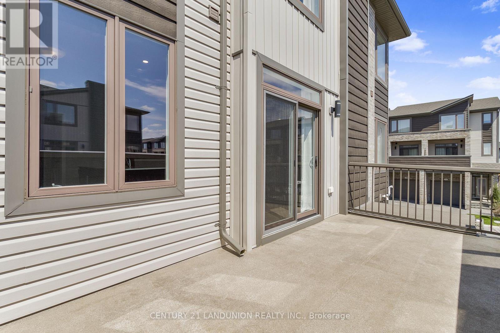 98 - 1960 Dalmagarry Road, London North, Ontario  N6G 0T8 - Photo 21 - X12519502