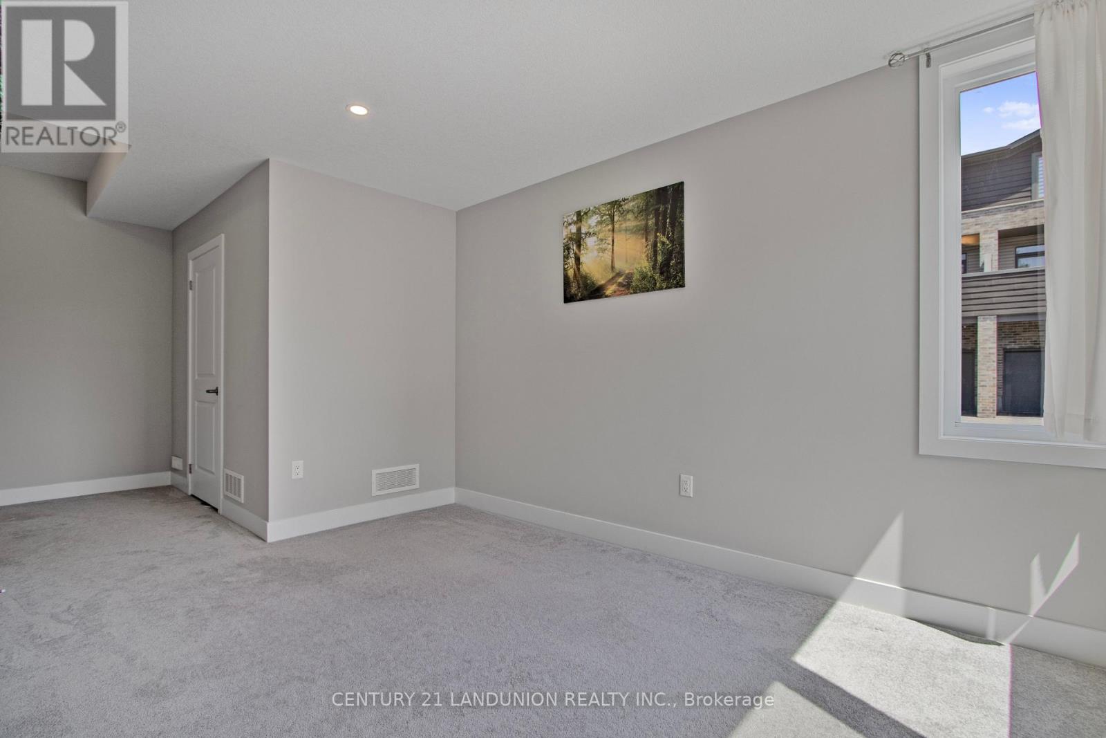 98 - 1960 Dalmagarry Road, London North, Ontario  N6G 0T8 - Photo 9 - X12519502