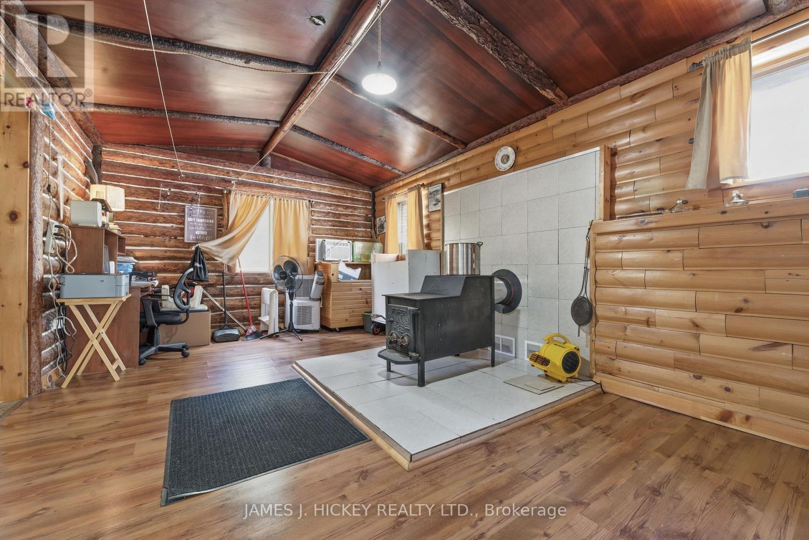 37103 Highway 17 Highway, Laurentian Hills, Ontario K0J 2H0 - Photo 10 - X12519562