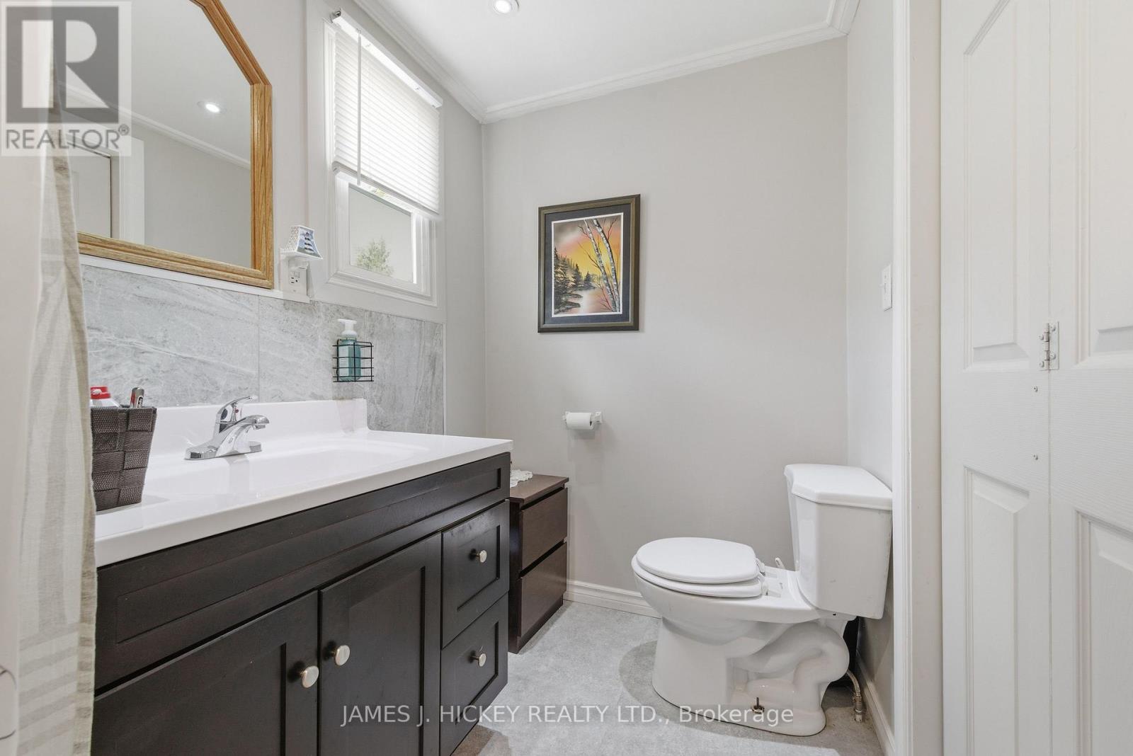 37103 Highway 17 Highway, Laurentian Hills, Ontario K0J 2H0 - Photo 13 - X12519562