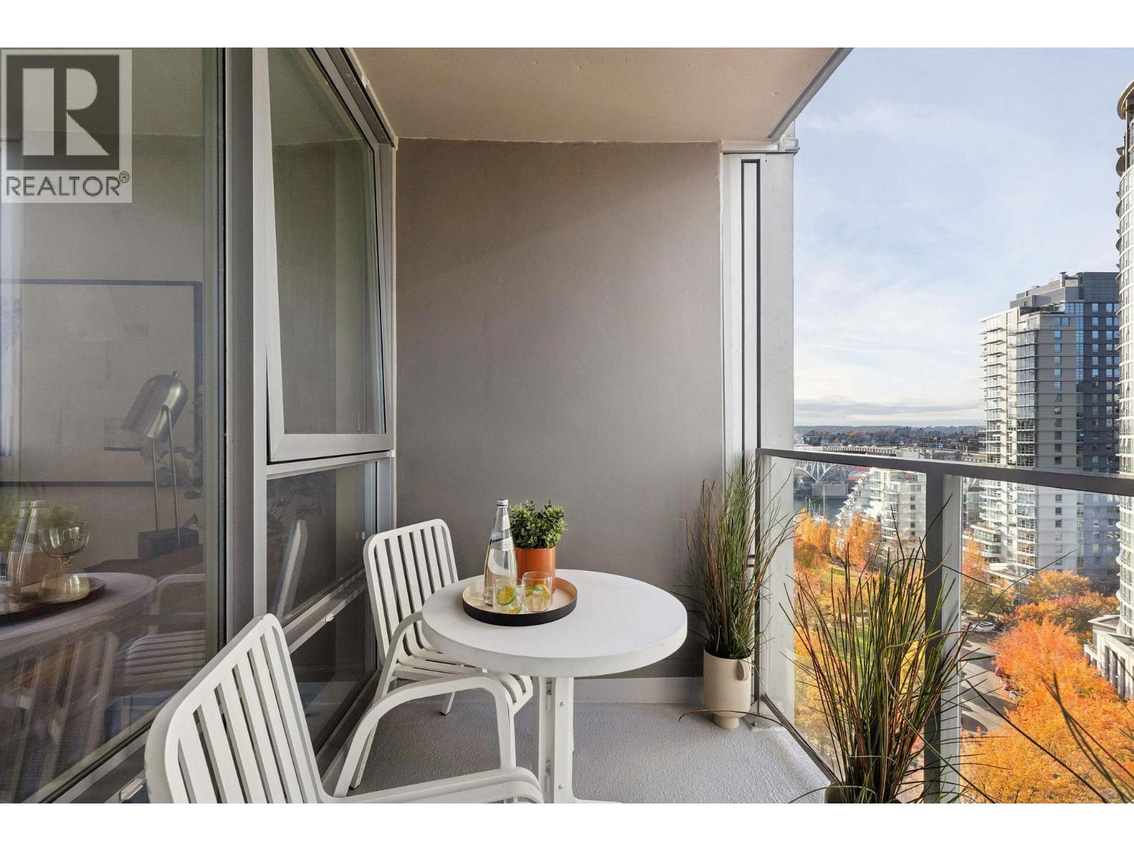 1705 1438 Richards Street, Vancouver, British Columbia V6Z 3B8 - Photo 14 - R3064626