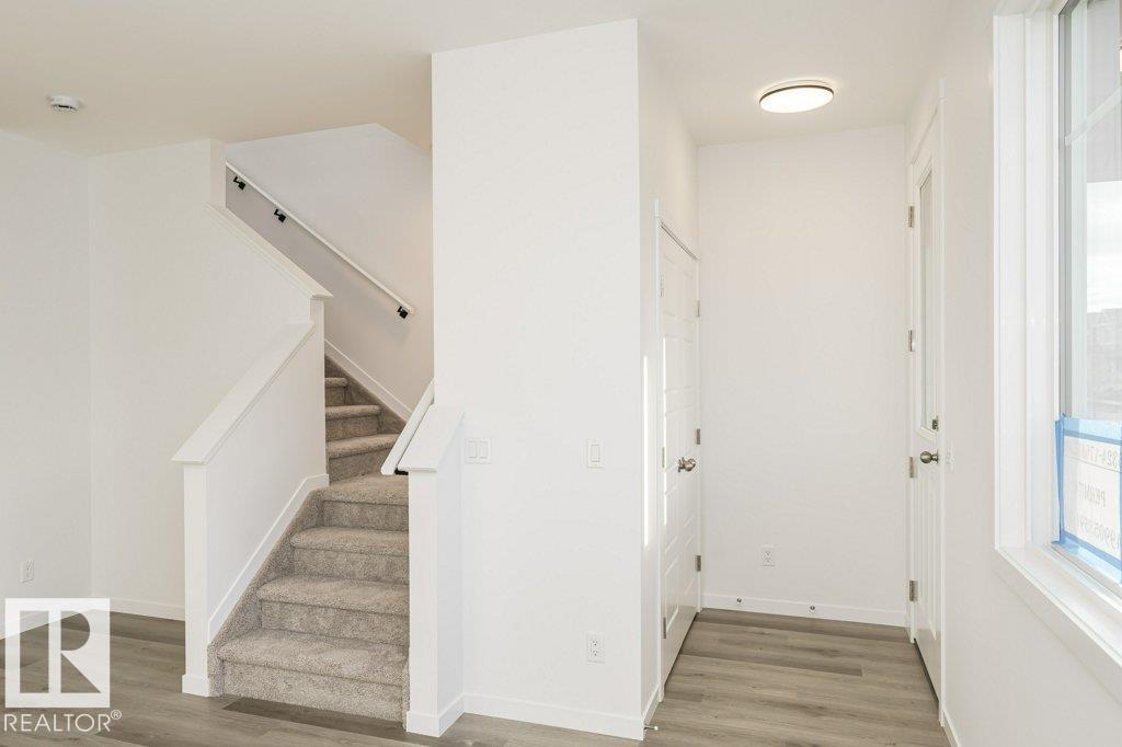 326 Edgemont Dr Nw, Edmonton, Alberta  T6M 3G7 - Photo 15 - E4459426