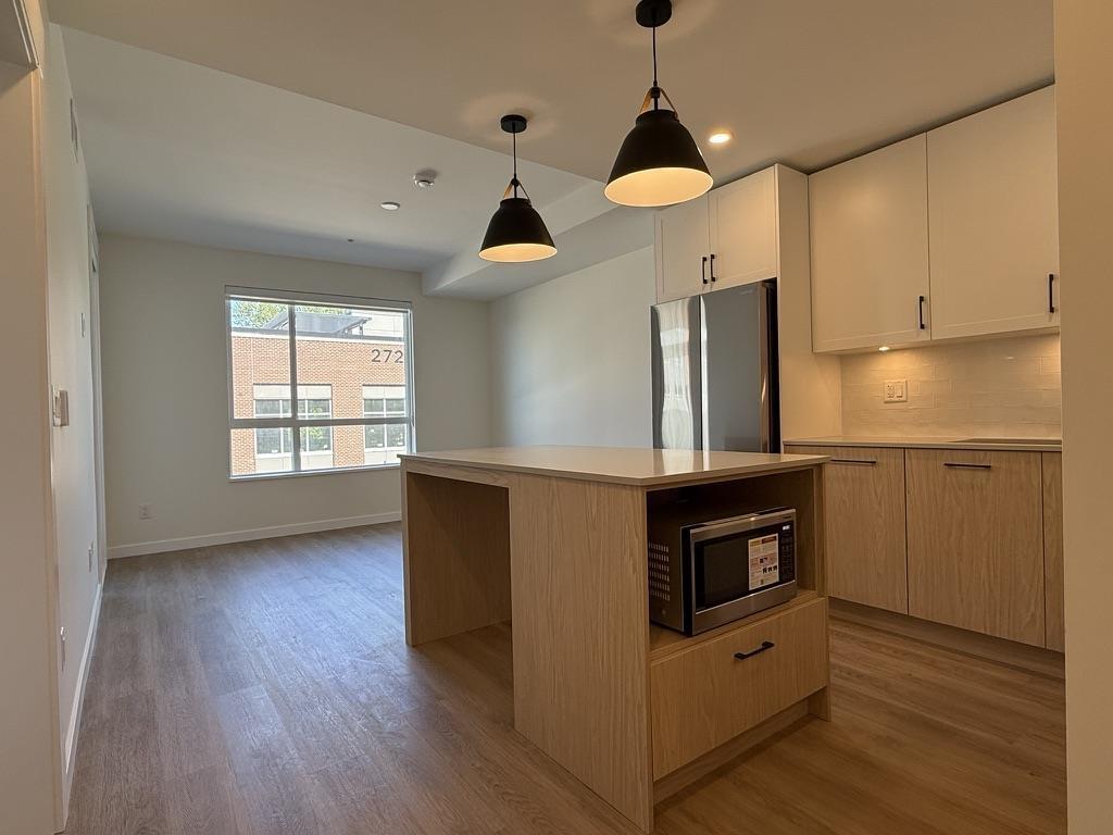 204 27218 Aldergrove Town Centre Drive, Langley, British Columbia V4W 0E4 - Photo 3 - R3065457