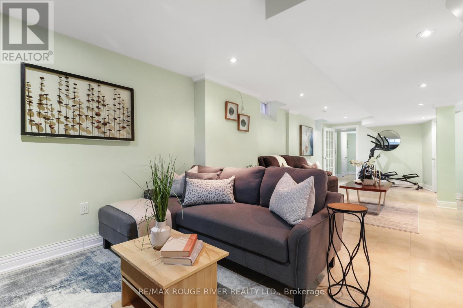 1932 Treetop Way, Pickering, Ontario  L1V 0B4 - Photo 28 - E12517804